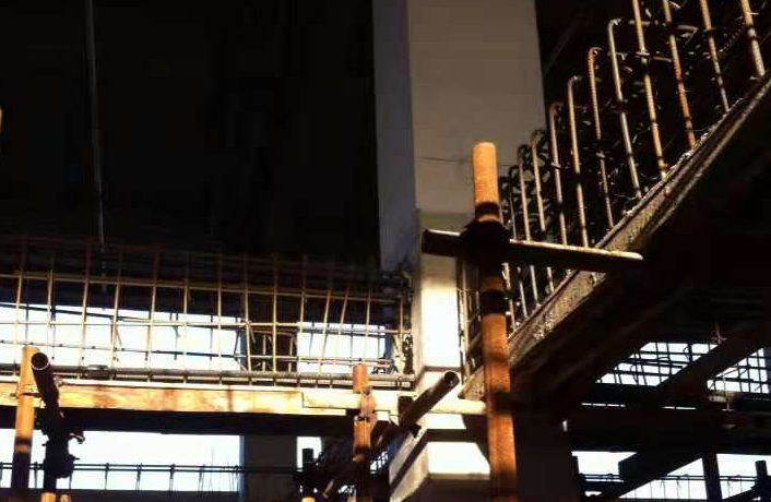 西青一厂房梁柱截面加大施工